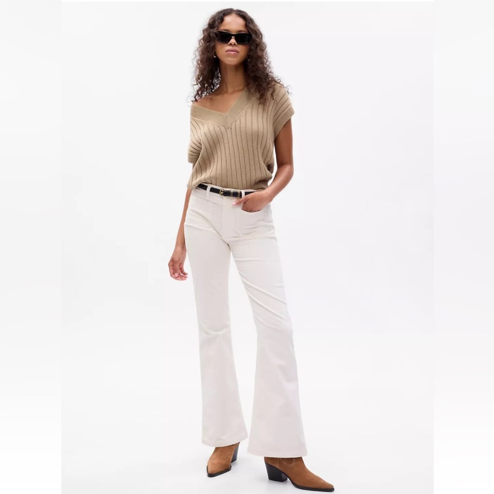 Gapβ Tan Corduroy Perfect Boot Pants in Frosty Morning Sz. 29
